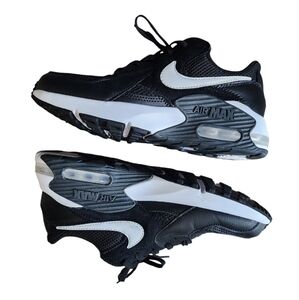 Nike Air Max Black and White Sneakers